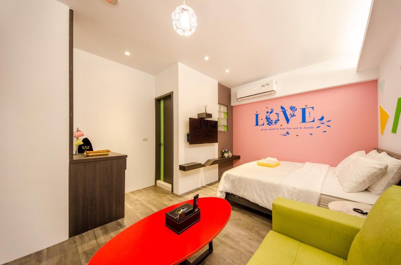 安尼赫時尚旅店 Anich Fashion Inn I 墾丁大街 I 親子遊戲區 I 停車位 Экстерьер фото